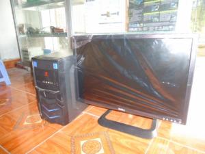 Bộ Máy Bàn H61 Và Màn Hình Dell 23in