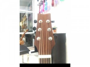 Đàn Guita mini
