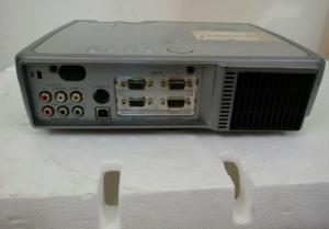 Máy chiếu Hitachi CP-S318 Japan