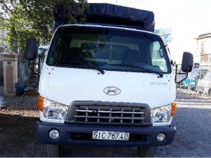 HD72 đời 2013 tải 3.5 tấn mui bạt.