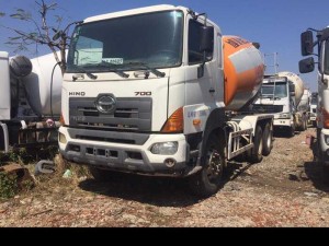 Xe trộn Hino 2013 giá rẻ toàn quốc