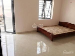 Nhà xây phòng khép kín để KD cho thuê, Triều Khúc, 40m2 x 5 tầng
