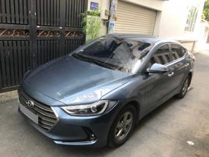 Bán Hyundai Elantra số sàn xanh độc 2017 Đk 2018 xe mới hơn cả mới