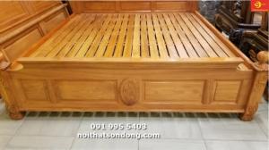 Giường Ngủ Hoàng Gia Gỗ Tự Nhiên Cao Cấp