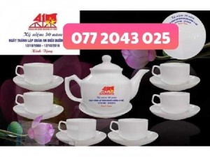 In ấm chén làm quà tặng cho các lễ kỷ ni