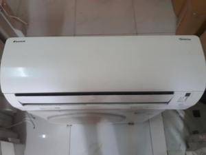 Máy lạnh daikin nhật