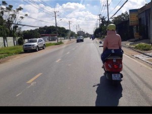 Đất chính chủ mt đường sông lu