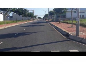 Đất chính chủ mt đường sông lu