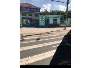 Kẹt tiền cần chuyển nhượng lại gấp lô đất