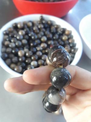 Vòng tay đá gỗ hóa thạch