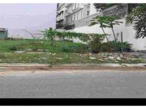 Gia đình tôi cần chuyển nhượng lại lô đất mt đường