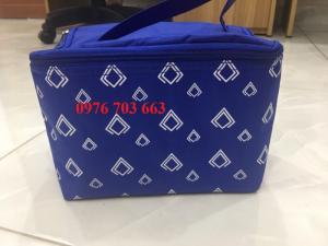 Xưởng may túi giữ nhiệt giá rẻ, túi giữ nhiệt in logo theo yêu cầu
