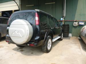 Everst 2.5L, 4X2 MT, SX 2015 . Xe gia đình