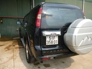 Everst 2.5L, 4X2 MT, SX 2015 . Xe gia đình