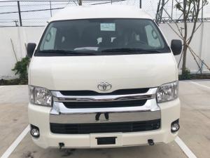 Toyota Hiace 3.0l Số Sàn Màu Bạc Giao Ngay