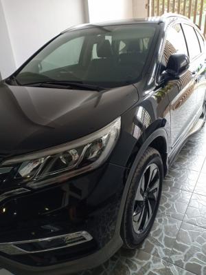 Bán Honda CRV 2.4AT màu đen VIP số tự động sản xuất cuối 2014 mẫu 2015 biển Sài Gòn