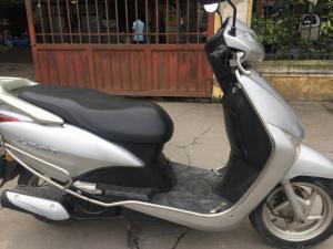 Cần bán xe Honda Lead 2015 fi chính chủ nữ đi