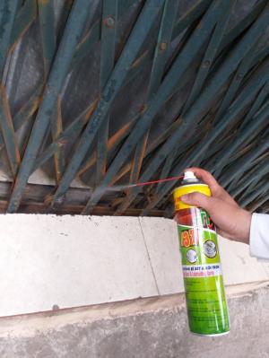 Dầu 3t phá rỉ và bôi trơn con lăn cửa xếp