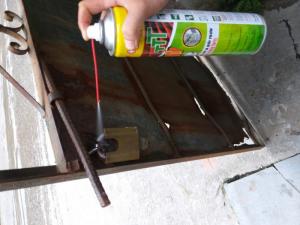 Dầu 3t phá rỉ ổ khóa bị han rỉ