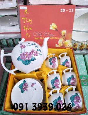 In ấm trà tặng tết, cung cấp bộ tách trà in ấn logo theo yêu cầu làm quà tặng giá rẻ