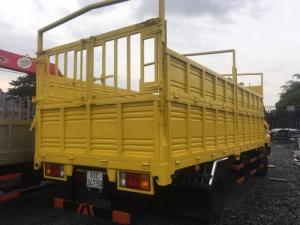 thùng xe được thiết kế bên bỉ và vững chắc