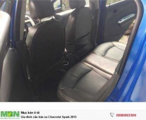 Gia đình cần bán xe Chevrolet Spark 2015