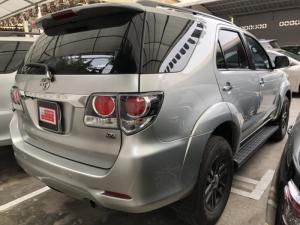 Bán Fortuner 2015 Tự động, có trả góp, giá thương lượng