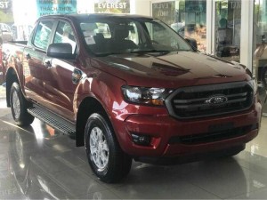 Ford Ranger XLS mới 100% nhập khẩu Thái Lan ,đủ màu ,giao xe ngay !