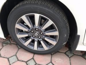 Bán Toyota Sienna Sienna Limited model 2019, màu trắng, nhập khẩu Mỹ.