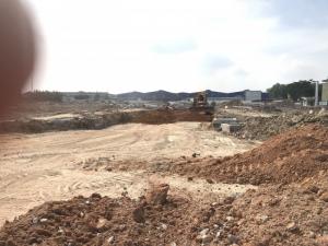 Đất MT KD Bình Chuẩn 36, 64m2, KDC đông đúc, đường 17m, SHR riêng