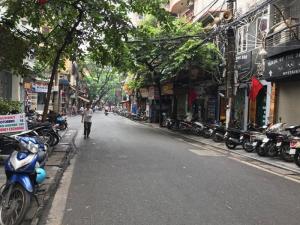 Bán gấp tòa nhà 6 tầng thang máy, mặt phố cổ Mã Mây – Hoàn Kiếm, DT 68m2
