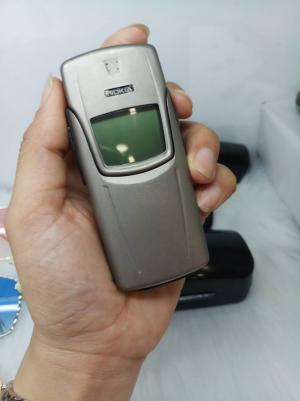 Nokia 8910 màu cát cháy nguyên zin 100% , giá rẻ tại thành phố HCM