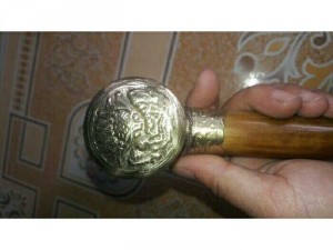 Tẩu thuốc hàng độc trưng bày