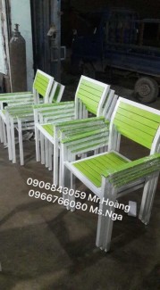 Thanh lý lô ghế gỗ chân cao màu vang chanh,giao hàng toàn quốc