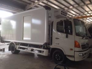 HINO tải 6.4 tấn thùng dài 6m7 giá rẻ bất ngờ