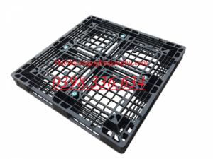 Pallet nhựa