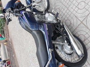 Bonus 125 xe trùm mềm zin 100% .odo:20k.