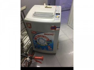 Máy giặt sanyo cần thanh lý gấp