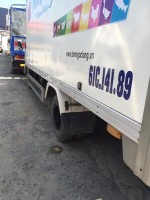 Bán xe tải Hino xzu 720 thùng kín xe đẹp tải 3t3