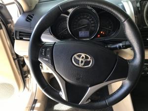Bán Toyota VIOS G 1.5AT màu vàng cát số tự động sản xuất 2017 biển Sài Gòn mới 99%
