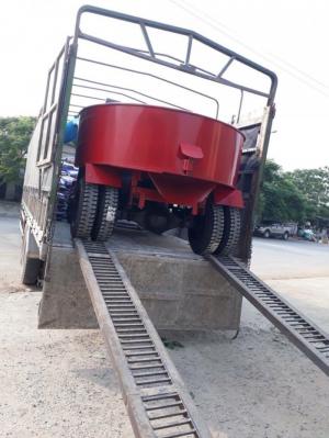 (Xe) Máy trộn bê tông 12 bao tự hành 2 cầu = 2 khối, cầu trộn 9 tấn