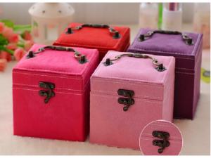 Hộp đựng trang sức nhung cao cấp 3 tầng