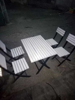 Bán bàn ghế gỗ xếp màu trắng