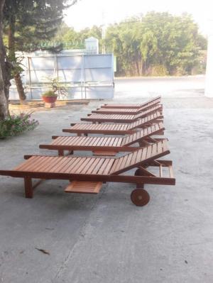 Giường tắm nắng gỗ chò NMT605