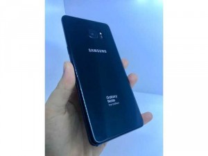 Cần bán samsung note fan edition