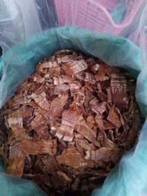 Măng được phơi rất khô bảo quản được lâu