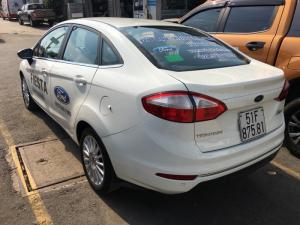 Bán Ford Fiesta 1.5L sx 2k17 màu trắng