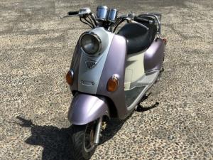 Suzuki Bella Scooter cổ điển 125Cc 1 chủ mới