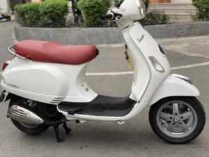 Piaggo Vespa 125ie FI nha SD zin mới 99%