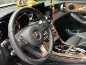 Mercedes GLC 250 – Trắng đẹp nõn nà